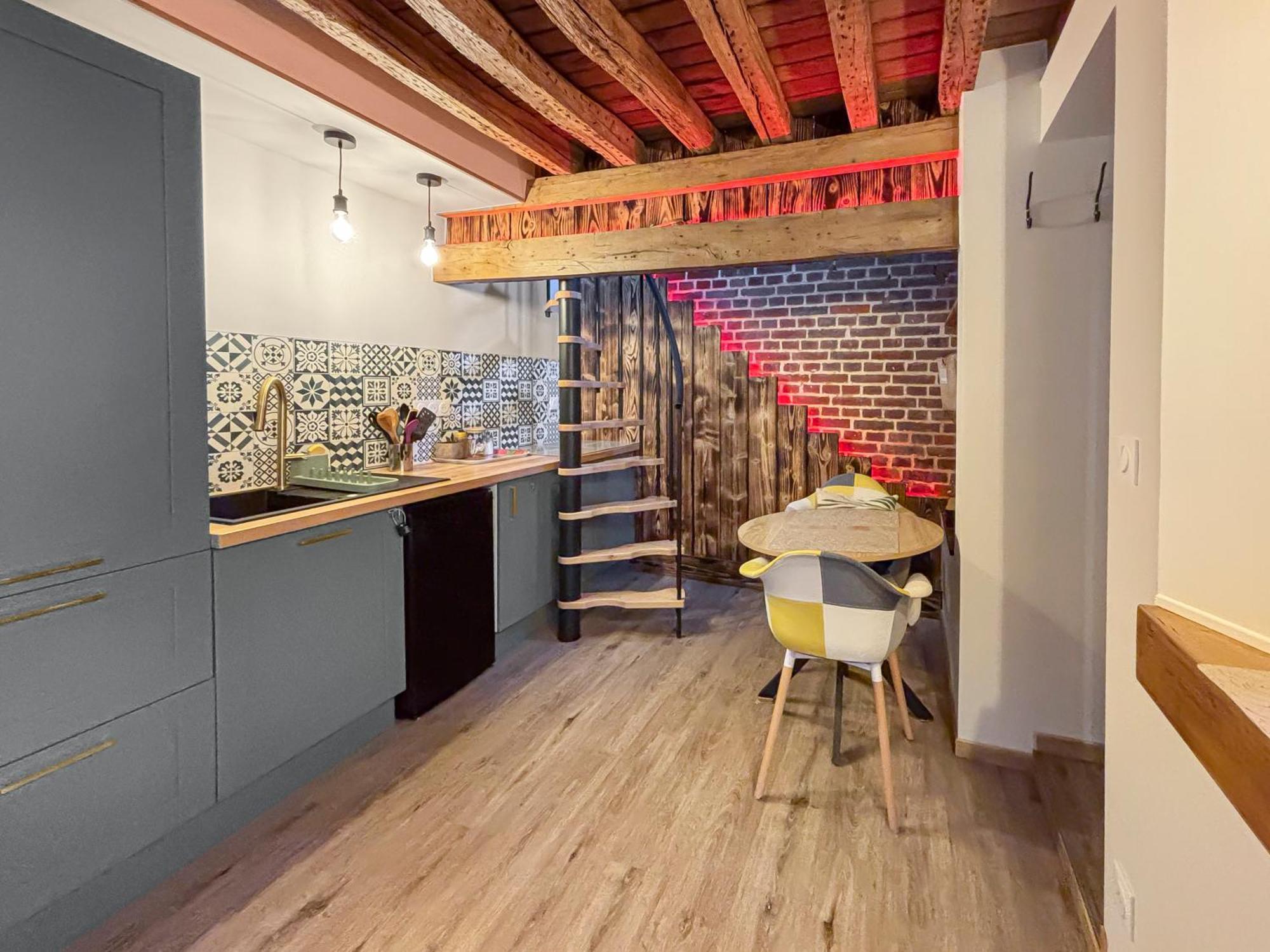 Duplex Cosy Avec Netflix & Amazon Prime Leilighet Beauvais Eksteriør bilde